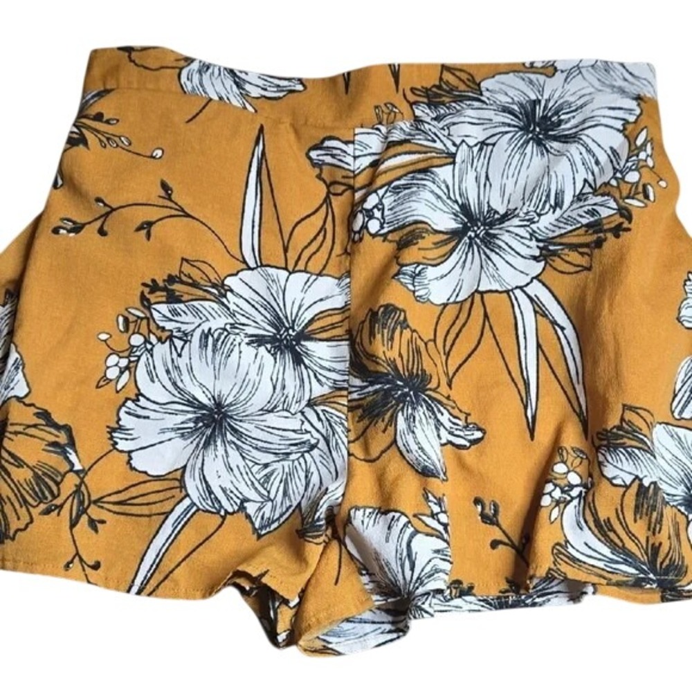 Floral Shorts, Mustard Yellow White, Casual Summer Lightweight, Medium